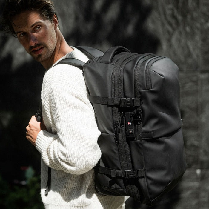 Mochila AirMax + Bomba de Ar - Cada Mochila Acompanha uma Bomba de Ar